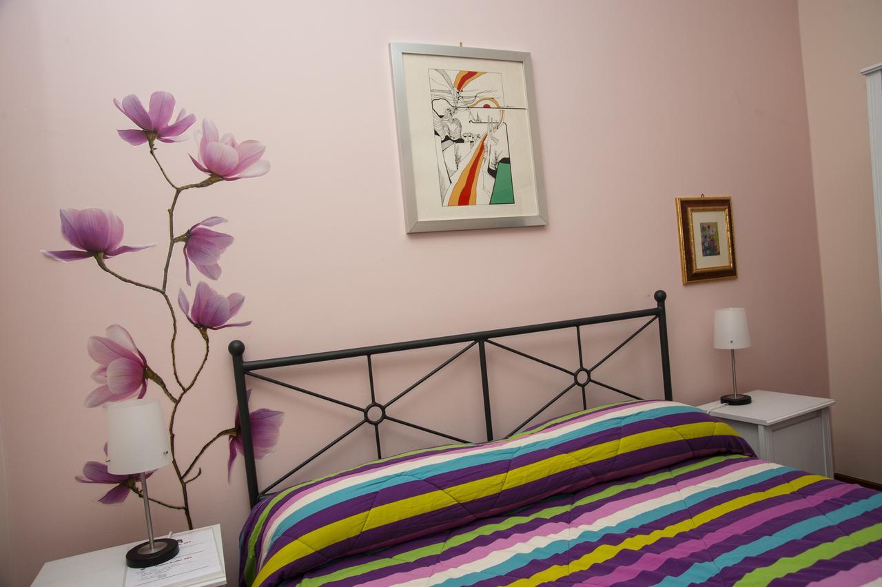 Alma B&B โครโตเน ภายนอก รูปภาพ