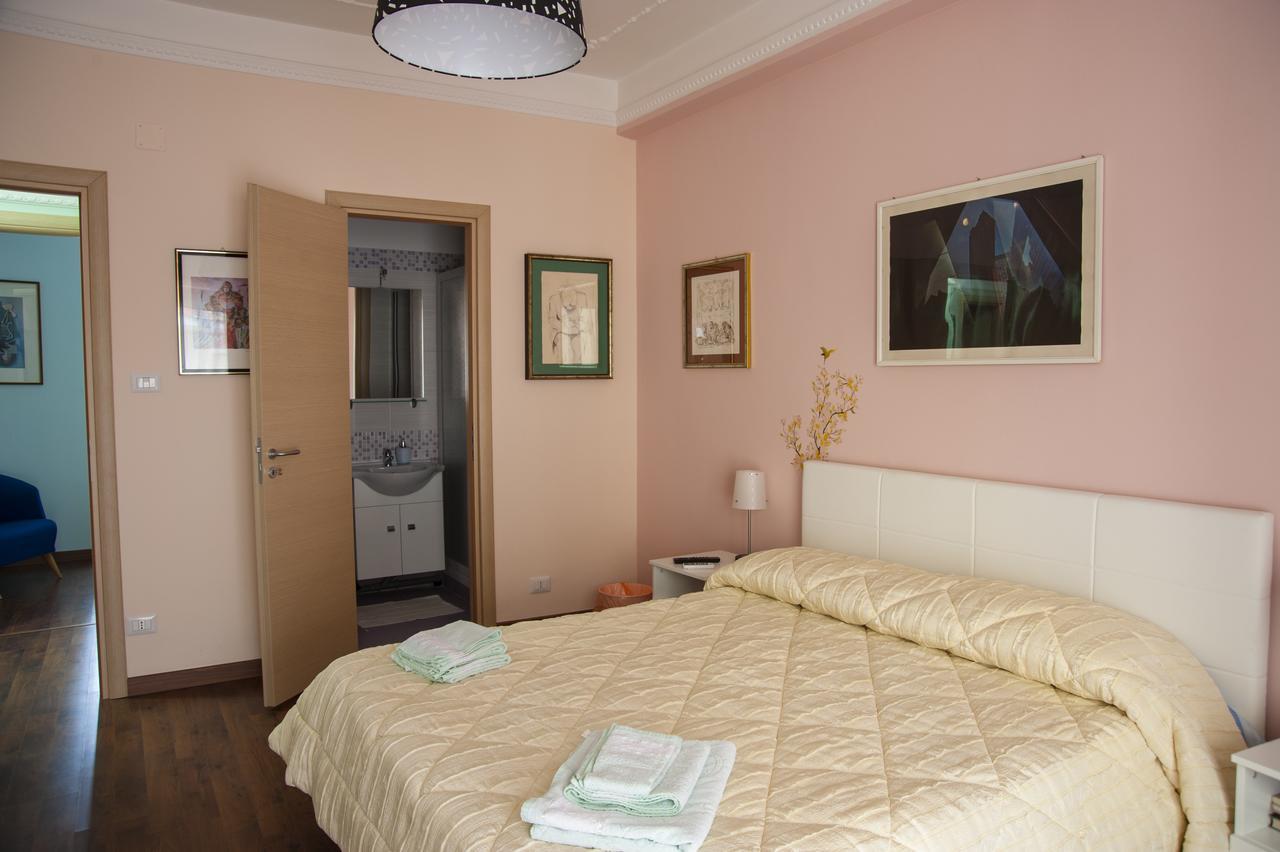 Alma B&B โครโตเน ภายนอก รูปภาพ