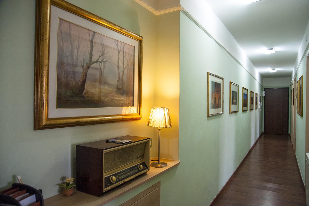 Alma B&B โครโตเน ภายนอก รูปภาพ